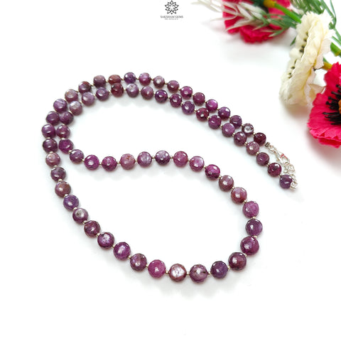 Raspberry Sheen Purple Pink Sapphire Gemstone Beads Necklace: 31.19gms Natural Sapphire Round Shape Side Faceted Necklace 6mm - 7mm 21