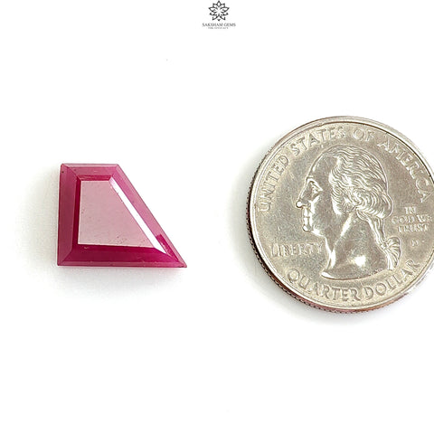 Ruby Gemstone Step Cut : 8.50cts Natural Untreated Unheated Red Ruby Trapezium Shape 16*13mm 1pc