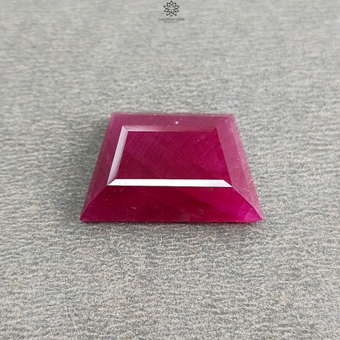 Ruby Gemstone Step Cut : 16.30cts Natural Untreated Unheated Red Ruby Trapezium Shape 21*14mm 1pc