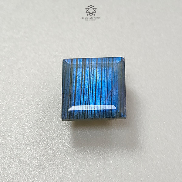 Labradorite Gemstone