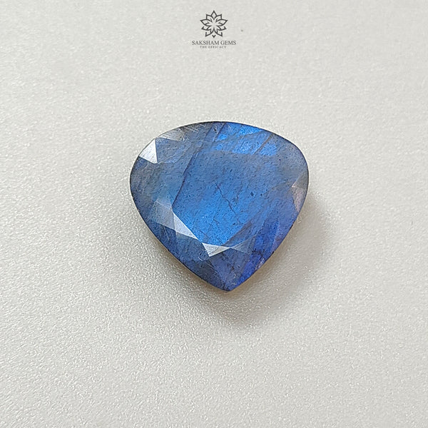 Labradorite Gemstone