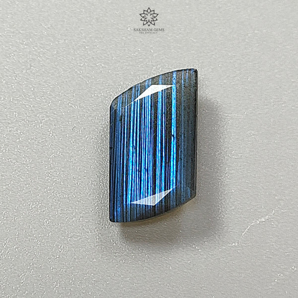 Labradorite Gemstone