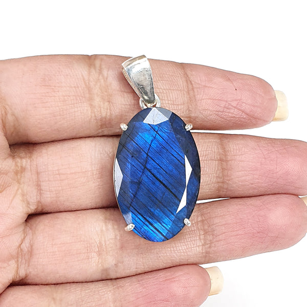 Blue Labradorite Faceted Silver Pendant: 8.88gms Natural Untreated Labradorite Oval 925 Sterling Silver Prong Set Pendant 1"