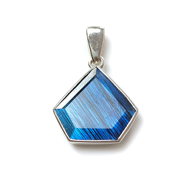 Blue Labradorite Faceted Silver Pendant: 5.19gms Natural Untreated Labradorite Fancy Shape 925 Sterling Silver Bezel Set Pendant 1.30"