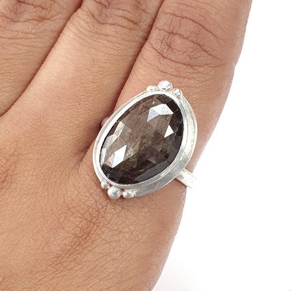 Golden Chocolate Sapphire Faceted Silver Ring: 6.65gms Natural Untreated Sapphire Fancy Rose Cut 925 Sterling Silver Bezel Set Ring 7 US