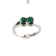 Emerald Faceted Silver Ring: 2.78gms Natural Untreated Emerald Oval Faceted Cut 925 Sterling Silver Prong Set Ring 8.25 US