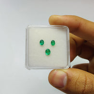 Emerald Gemstone Normal Cut : 0.80cts Natural Untreated Unheated Green Emerald Oval Shape 4.5*3.5mm - 5*4mm 3pcs Set