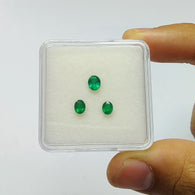 Emerald Gemstone Normal Cut : 0.80cts Natural Untreated Unheated Green Emerald Oval Shape 4*3.5mm - 5*4mm 3pcs Set