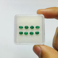 Emerald Gemstone Normal Cut : 1.90cts Natural Untreated Unheated Green Emerald Oval Shape 5*3mm - 5*4mm 8pcs Set