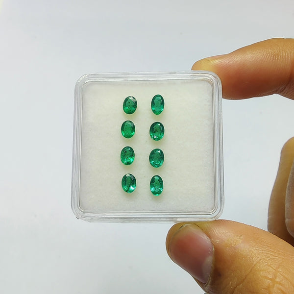 Emerald Gemstone Normal Cut : 1.90cts Natural Untreated Unheated Green Emerald Oval Shape 5*3mm - 5*4mm 8pcs Set