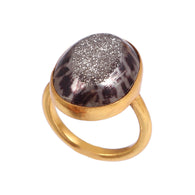 पीतल सोना चढ़ाया अंडाकार प्राकृतिक काले ड्रूज़ी रत्न अंगूठी बोहो हस्तनिर्मित आधुनिक minimalist आभूषण पीतल फैशन अंडाकार पत्थर की अंगूठी उपहार उसके लिए