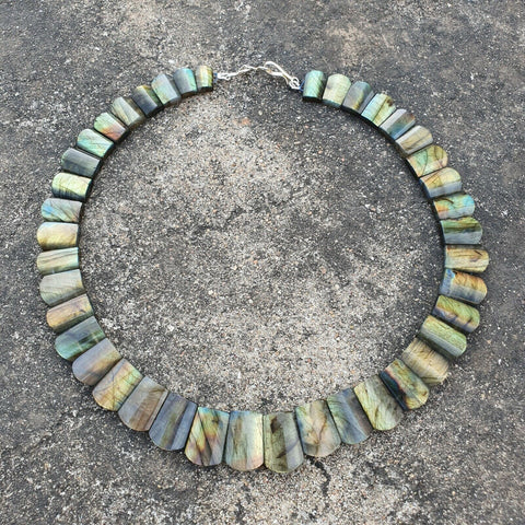 Rainbow Flashing LABRADORITE Gemstone Neclace : 14.5